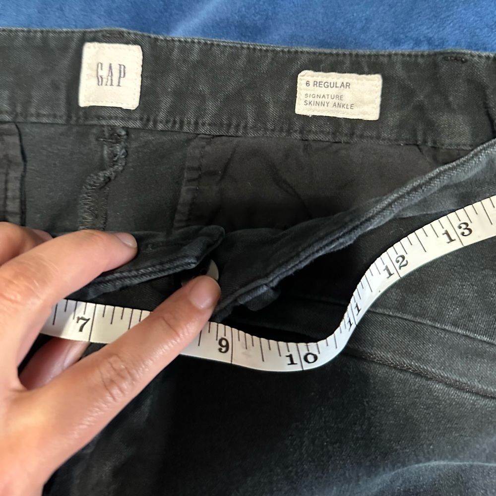 GAP black Signature Skinny Ankle pants